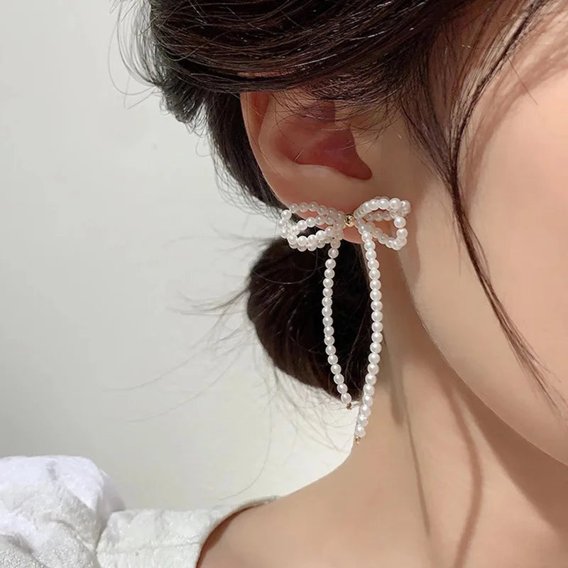 Bow Pearl Earrings