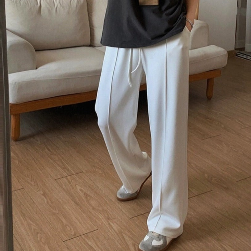 Wide-Leg Jogging Pants